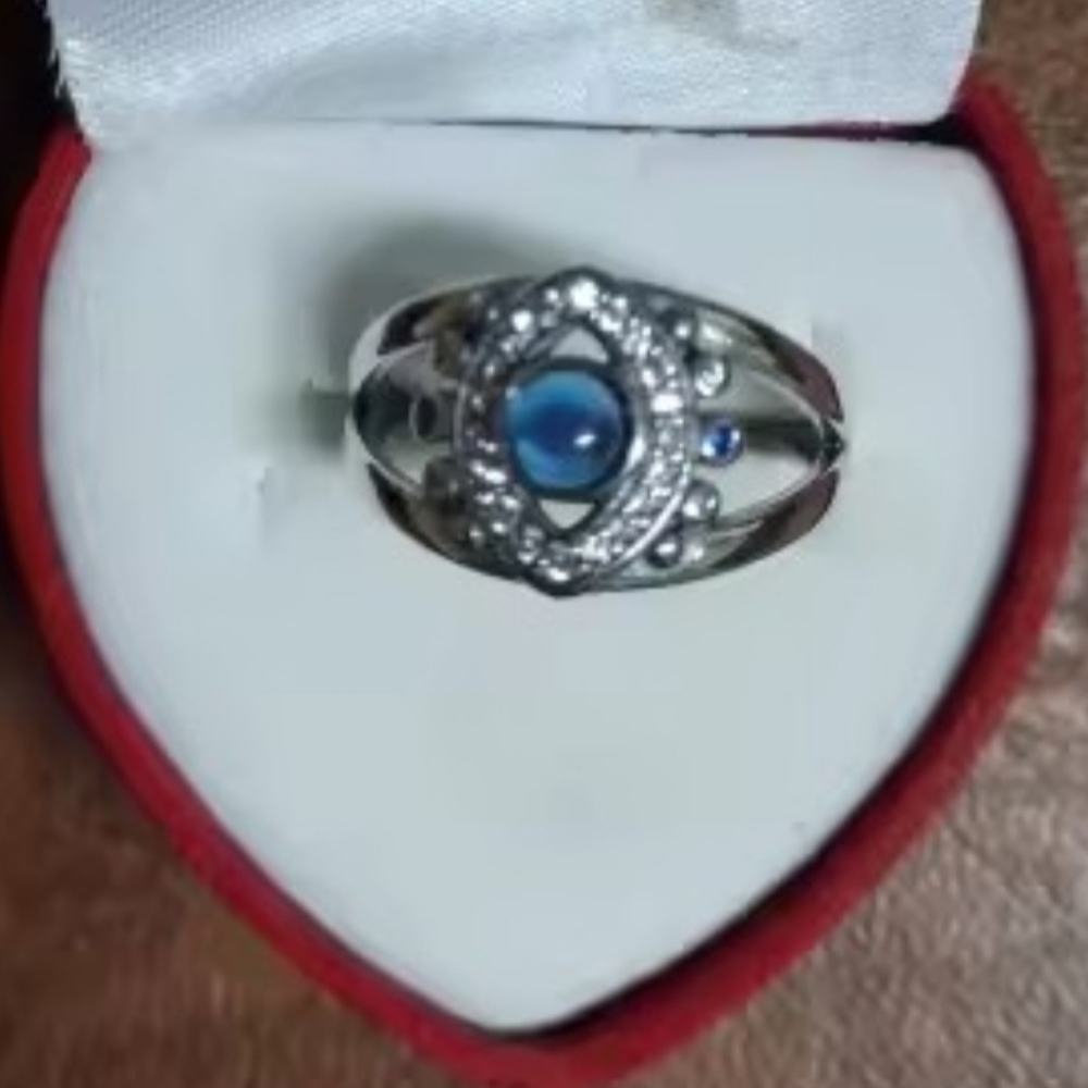 Elegant 925 Silver and Blue Evil Eye Women's Ring Sz 8